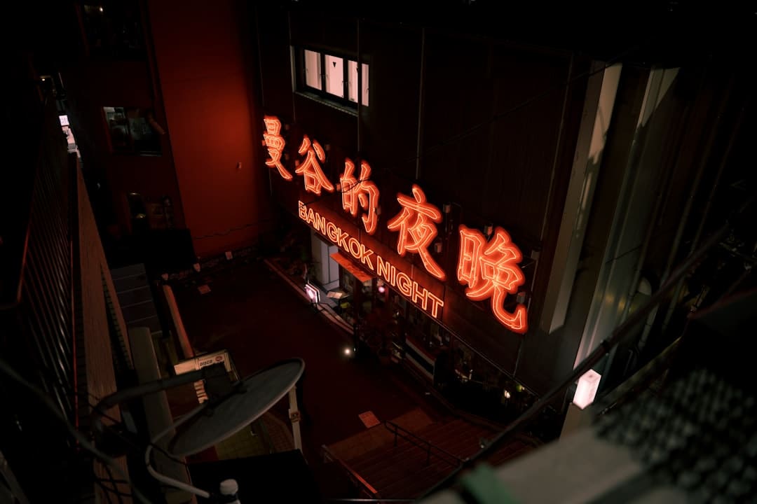 今天开播！《暗流缉凶》剖开迷局照见人世百态